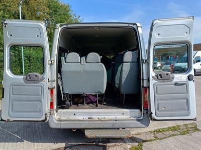Lot 17 - 2010 (60 Plate) Ford Transit 140 T430 17S RWD Euro 5 mini bus