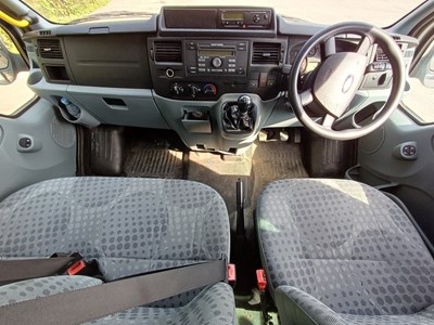 Lot 17 - 2010 (60 Plate) Ford Transit 140 T430 17S RWD Euro 5 mini bus