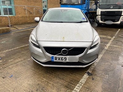 Lot 54 - 2019 (69 Plate) Volvo V40 Momentum Edition T2 Euro 6