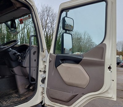 Lot 8 - 2017 (67 Plate) DAF LF 230 FA 4x2 Refuse Vehicle Euro 6