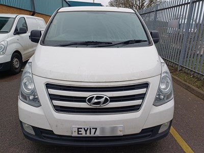 Lot 13 - 2017 Hyundai iLoad SE CRDI Panel Van Euro 6