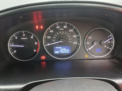 Lot 13 - 2017 Hyundai iLoad SE CRDI Panel Van Euro 6