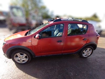 Lot 42 - 2016 Dacia Sandero Stepway Ambiance TCE Euro 6