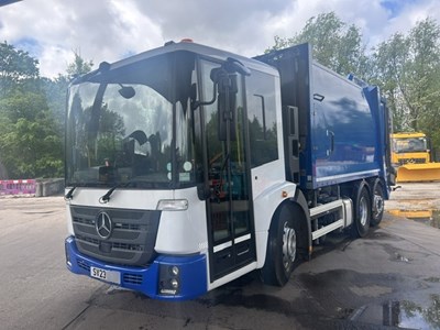 Lot 9 - 2023 Mercedes Econic 6x2 Refuse Collection Vehicle Euro 6