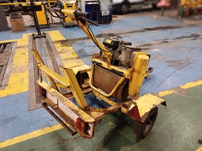 Lot 26 - 2013 Bomag BW 55E Roller and Trailer