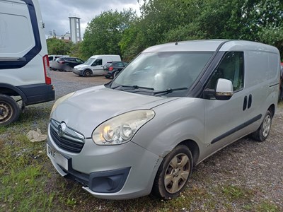 Lot 18 - 2016 Vauxhall Combo Eco Flex Panel Van Euro 6