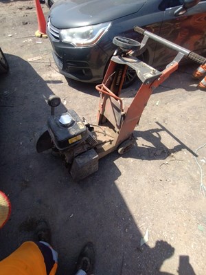 Lot 62 - Husqvarna FS 400 LV - SPARES OR REPAIRS